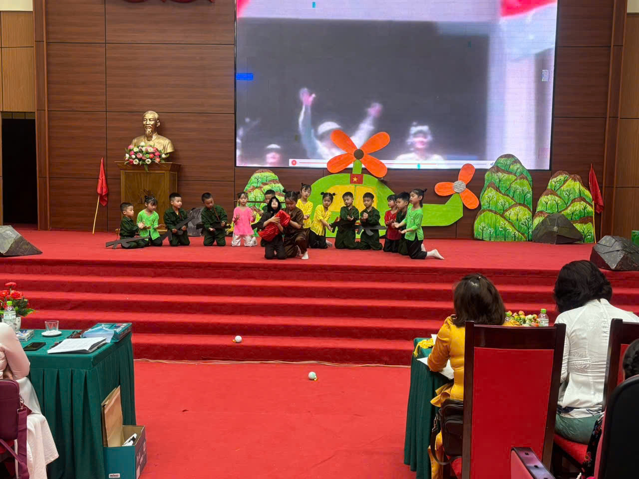 z7671610611651 895a7cc18619756007c0d565a7a4d831